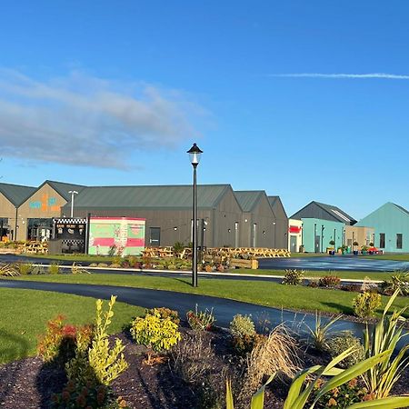 Luxurious Three Bedroom Caravan Jaywick Sands Exteriör bild
